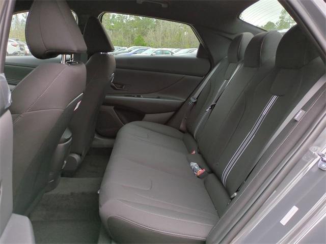 Hyundai Elantra Sel Sport Fwd 4D Sedan - Thumbnail 14