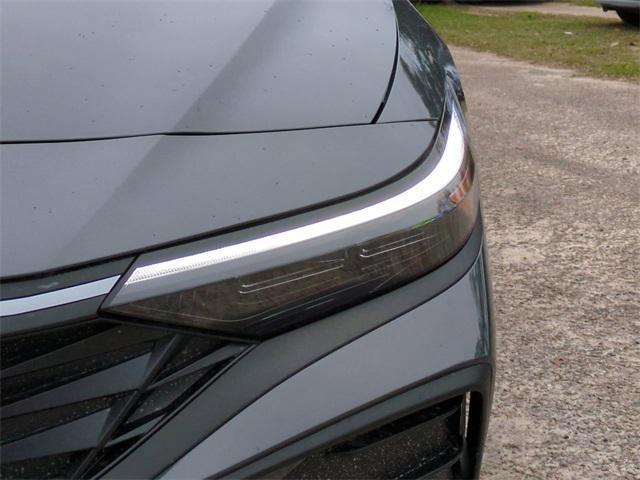 Hyundai Elantra Sel Sport Fwd 4D Sedan - Thumbnail 11