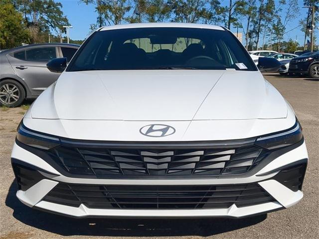 Hyundai Elantra Sel Sport Fwd 4D Sedan - Thumbnail 10