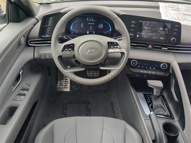 Hyundai Elantra Sel Sport Fwd 4D Sedan - Thumbnail 16