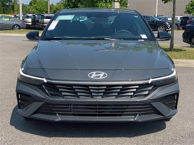 Hyundai Elantra Hybrid Sel Sport Fwd 4D Sedan - Thumbnail 10