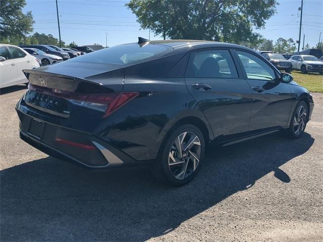 Hyundai Elantra Hybrid Sel Sport Fwd 4D Sedan - Thumbnail 6