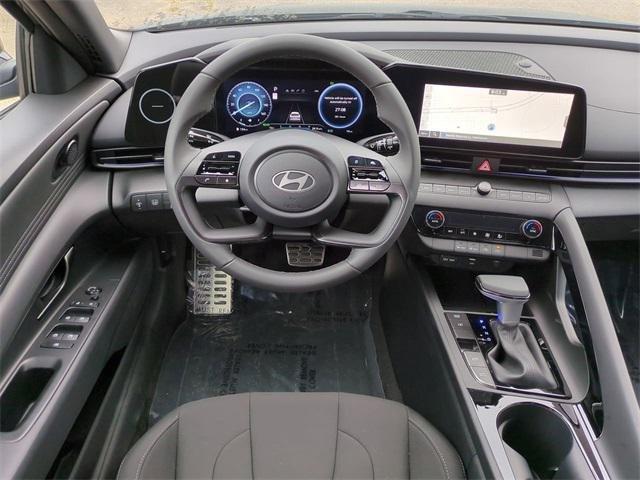 Hyundai Elantra Hybrid Sel Sport Fwd 4D Sedan - Thumbnail 16