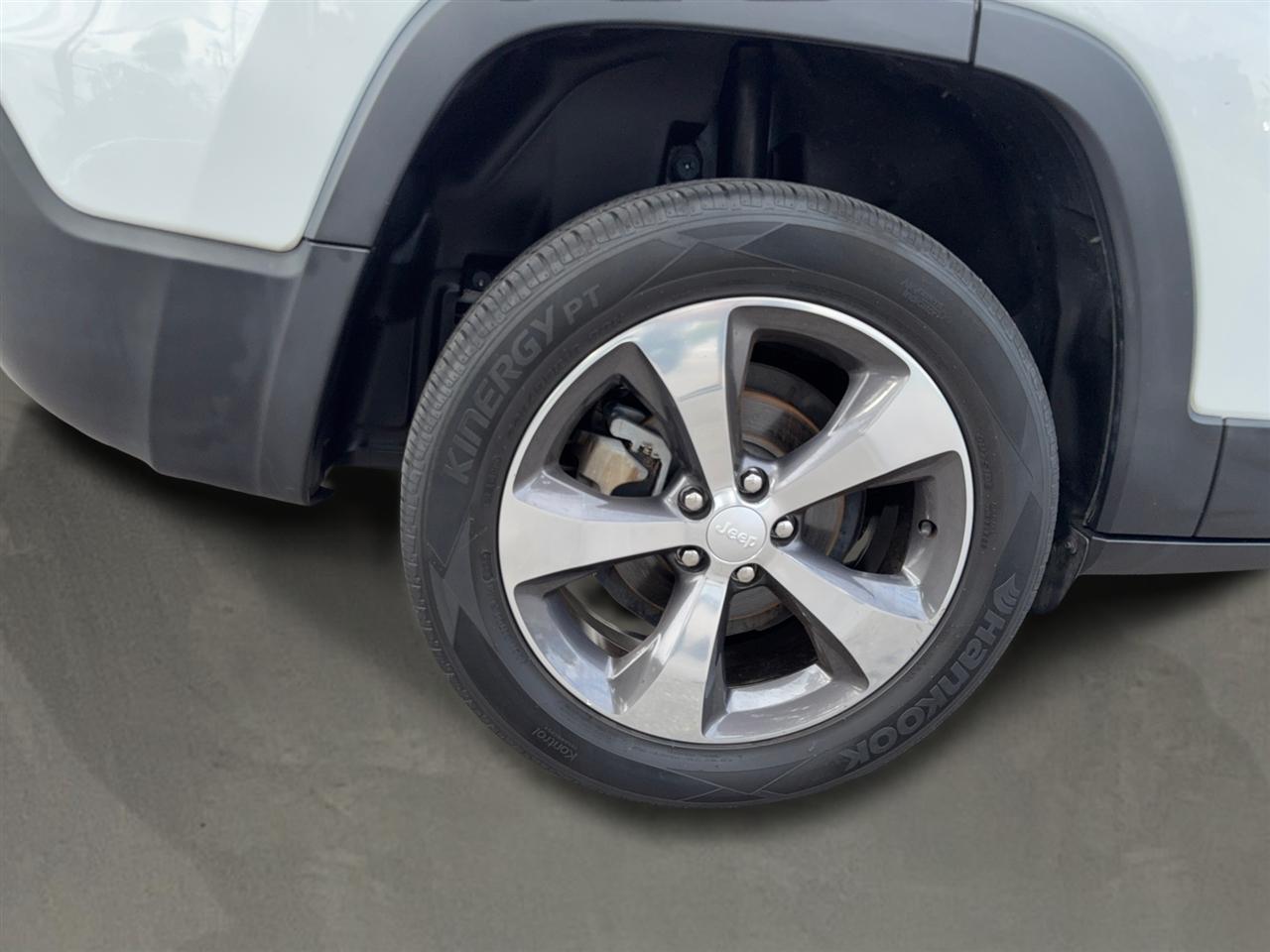 Jeep Cherokeelimited Fwd - Thumbnail 5