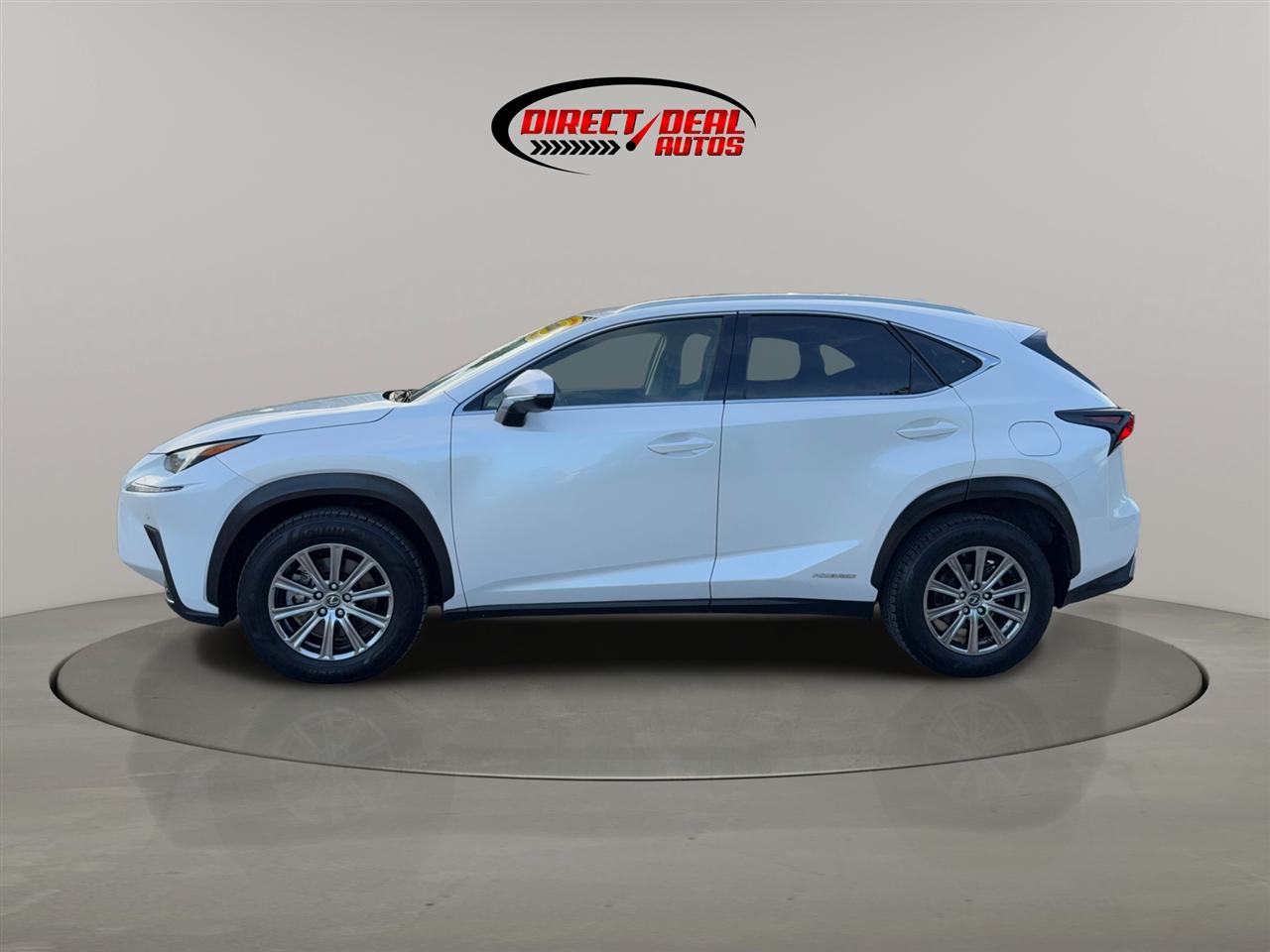 Lexus Nx 300Hluxury - Thumbnail 10