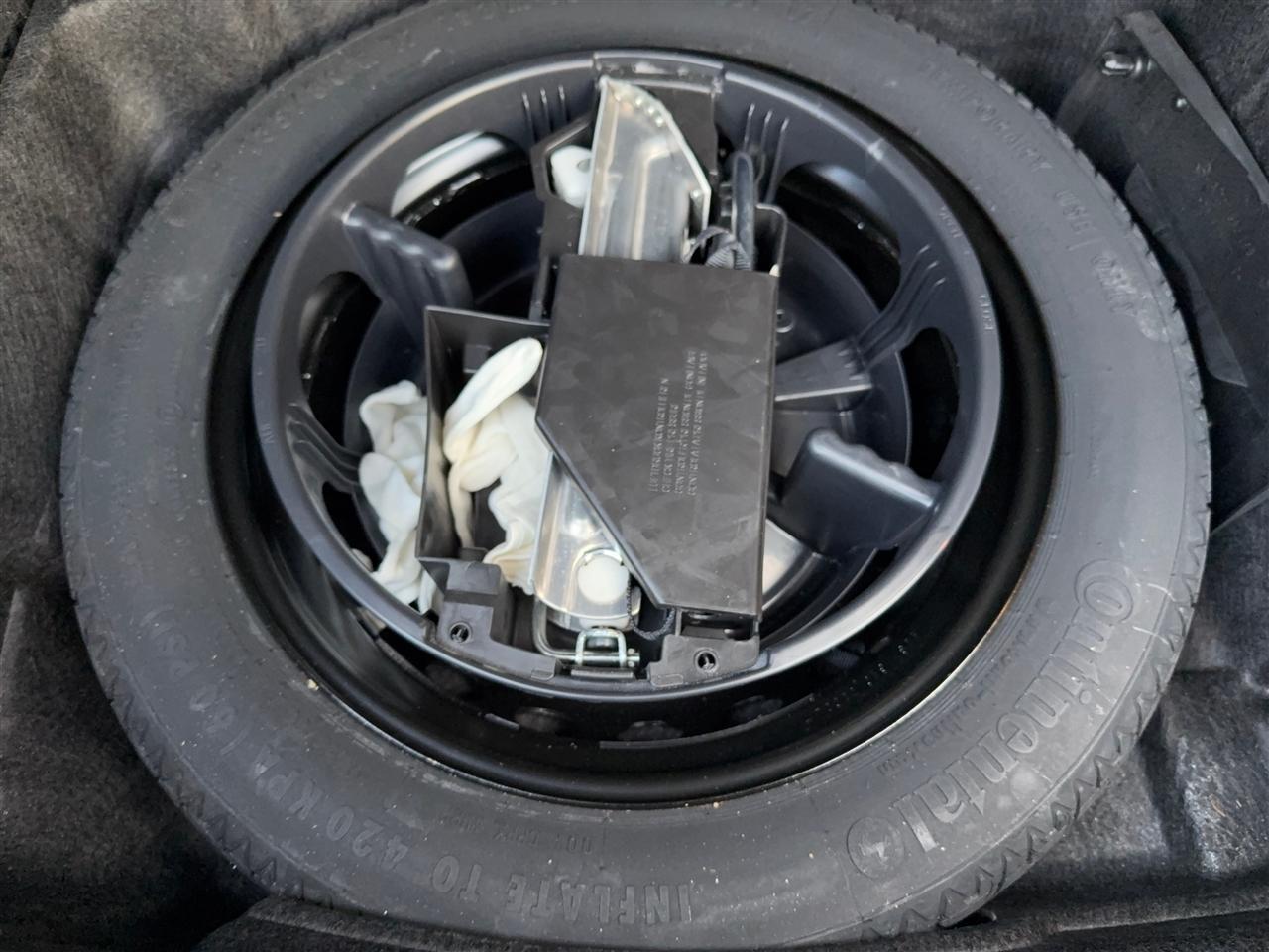 Mercedes-Benz E-Classe350 Cabriolet - Thumbnail 17