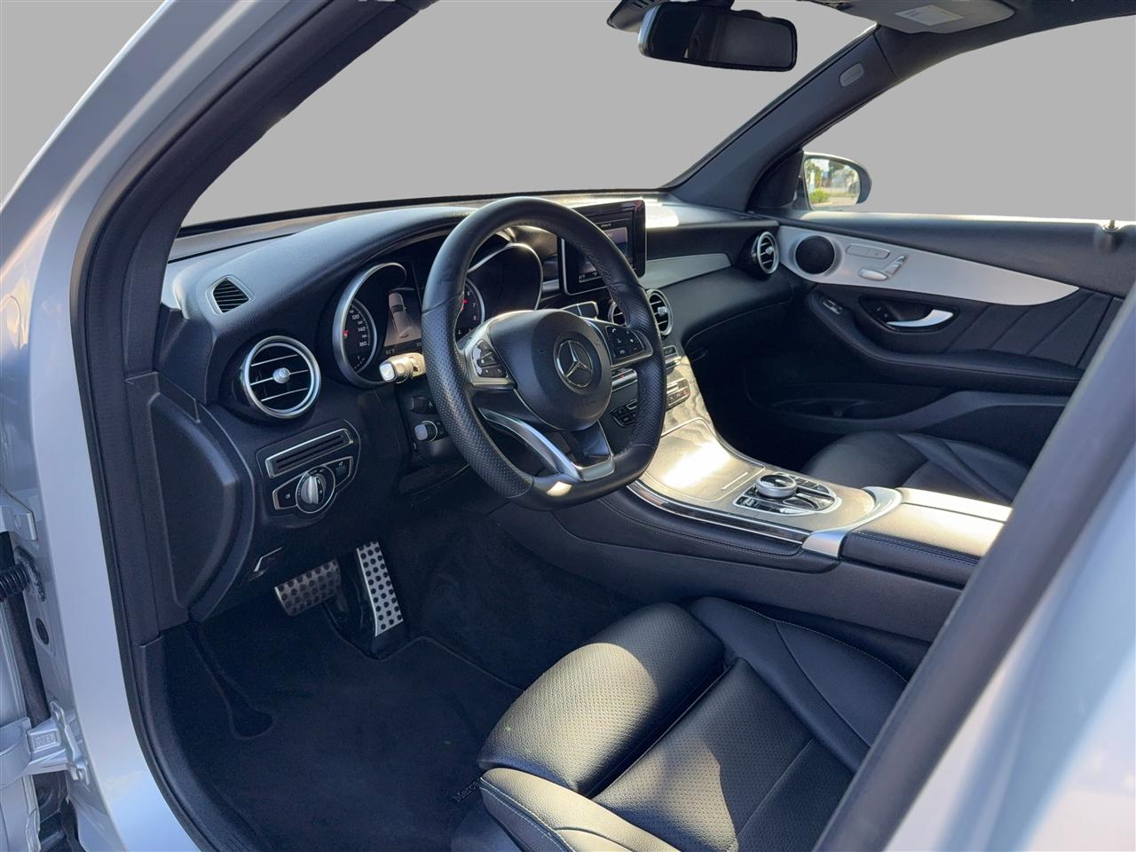 Mercedes-Benz Glc-Classglc300 - Thumbnail 20