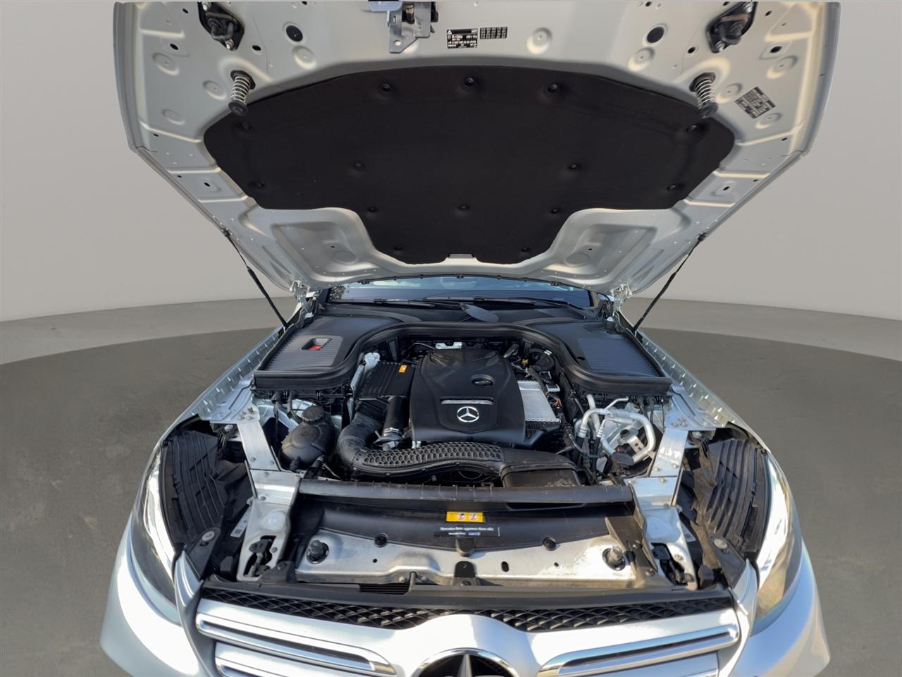 Mercedes-Benz Glc-Classglc300 - Thumbnail 16