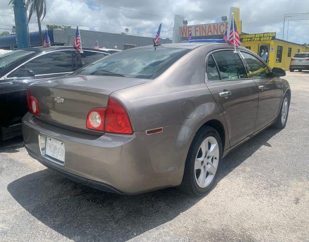 Chevrolet MALIBU - Thumbnail 4