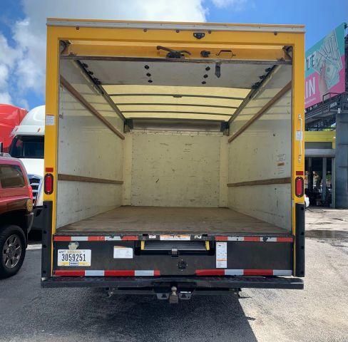 GMC SAVANA COMMERCIAL CUTAWAY - Thumbnail 5