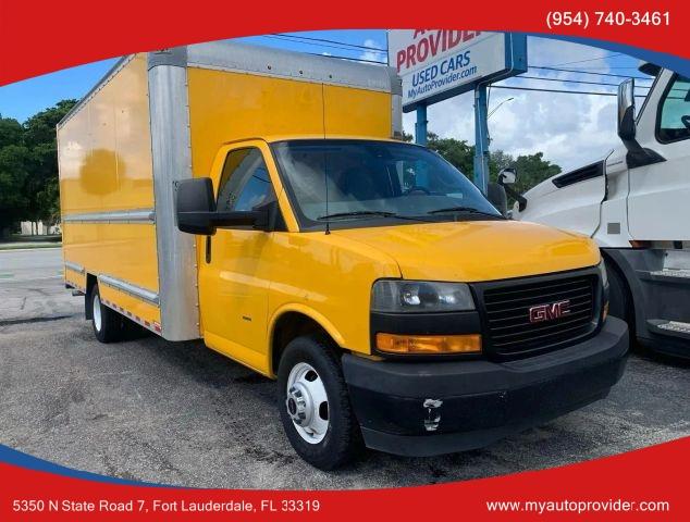 GMC SAVANA COMMERCIAL CUTAWAY - View 1