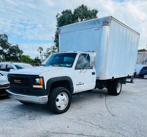 GMC SIERRA (CLASSIC) 3500 HD REGULAR CAB & CHASSIS - View 1
