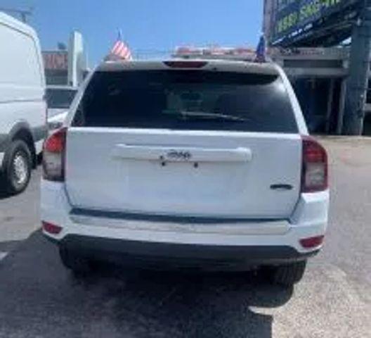 Jeep COMPASS - Thumbnail 4