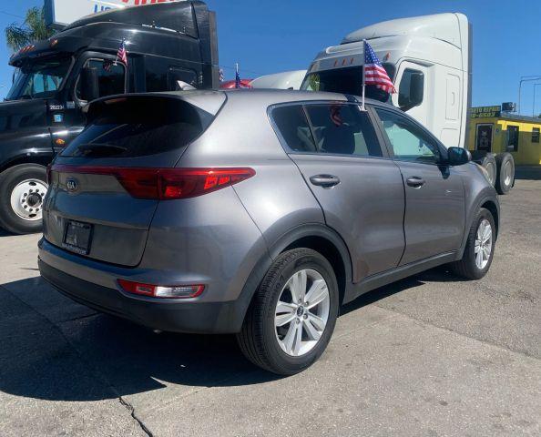 Kia SPORTAGE - Thumbnail 4