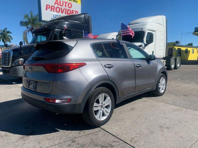 Kia SPORTAGE - Thumbnail 3