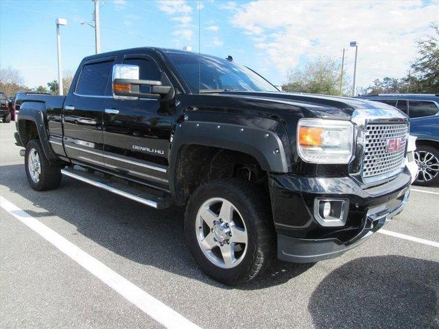 Gmc Sierra 2500 Hd Denali Four Wheel Drive Crew Cab - View 1