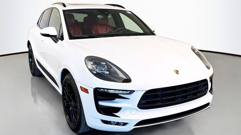 Porsche Macan - View 1