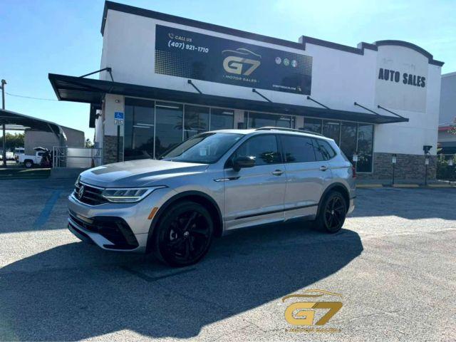 Volkswagen Tiguan - View 1