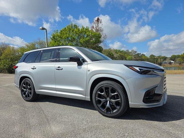 Lexus Tx 500H F Sport Performance Premium Awd - View 1