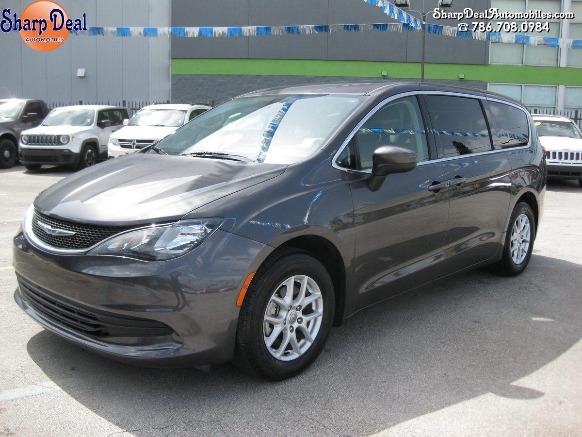 Chrysler Voyager - View 1