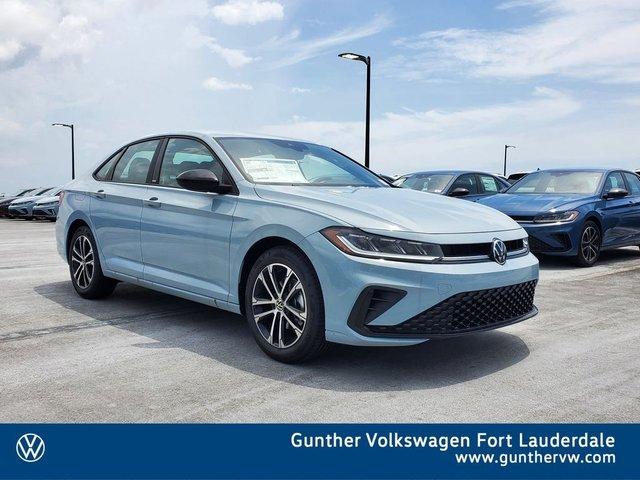 Volkswagen Jetta 1.5T Sport - View 1