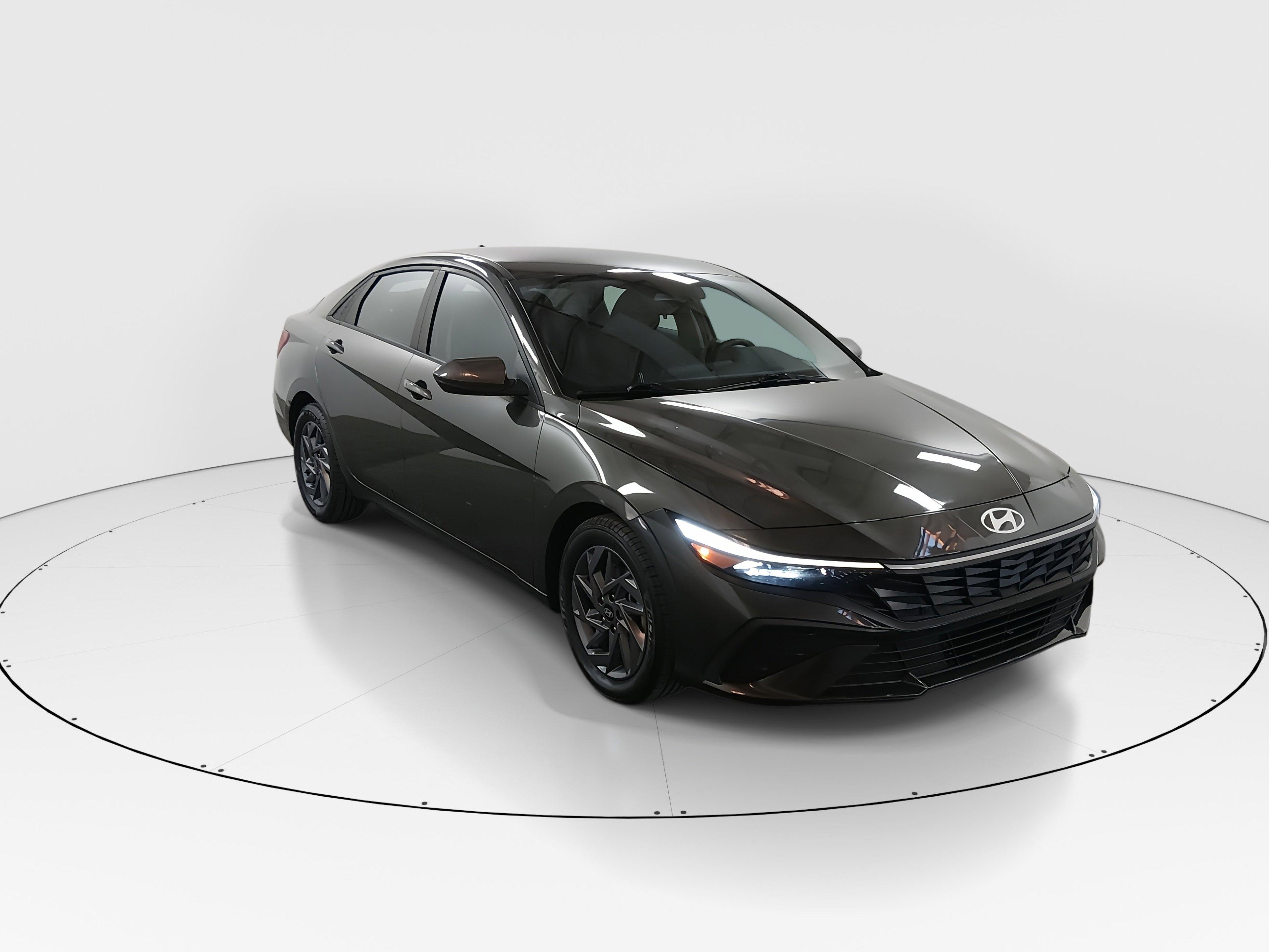 Hyundai Elantra Sel Ivt - View 1